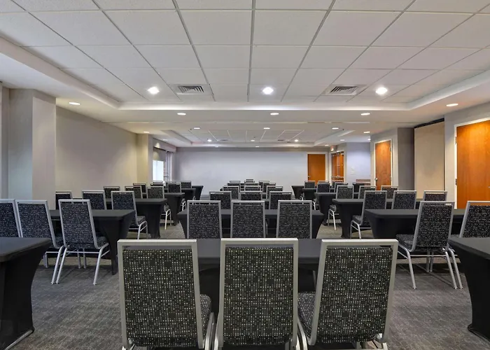 Hampton Inn & Suites Birmingham-Hoover-Galleria